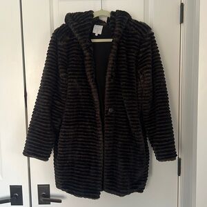 NWT Tess Elliott Studio Faux Fur Hooded Jacket